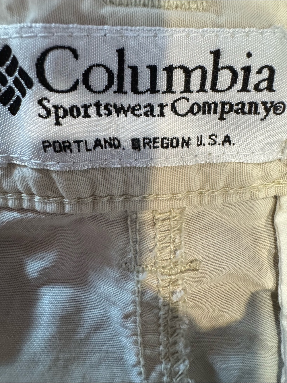 Vintage Columbia Convertible Cargo Pants in Light Beige gorpcore outdoor sporty - Picture 11 of 13